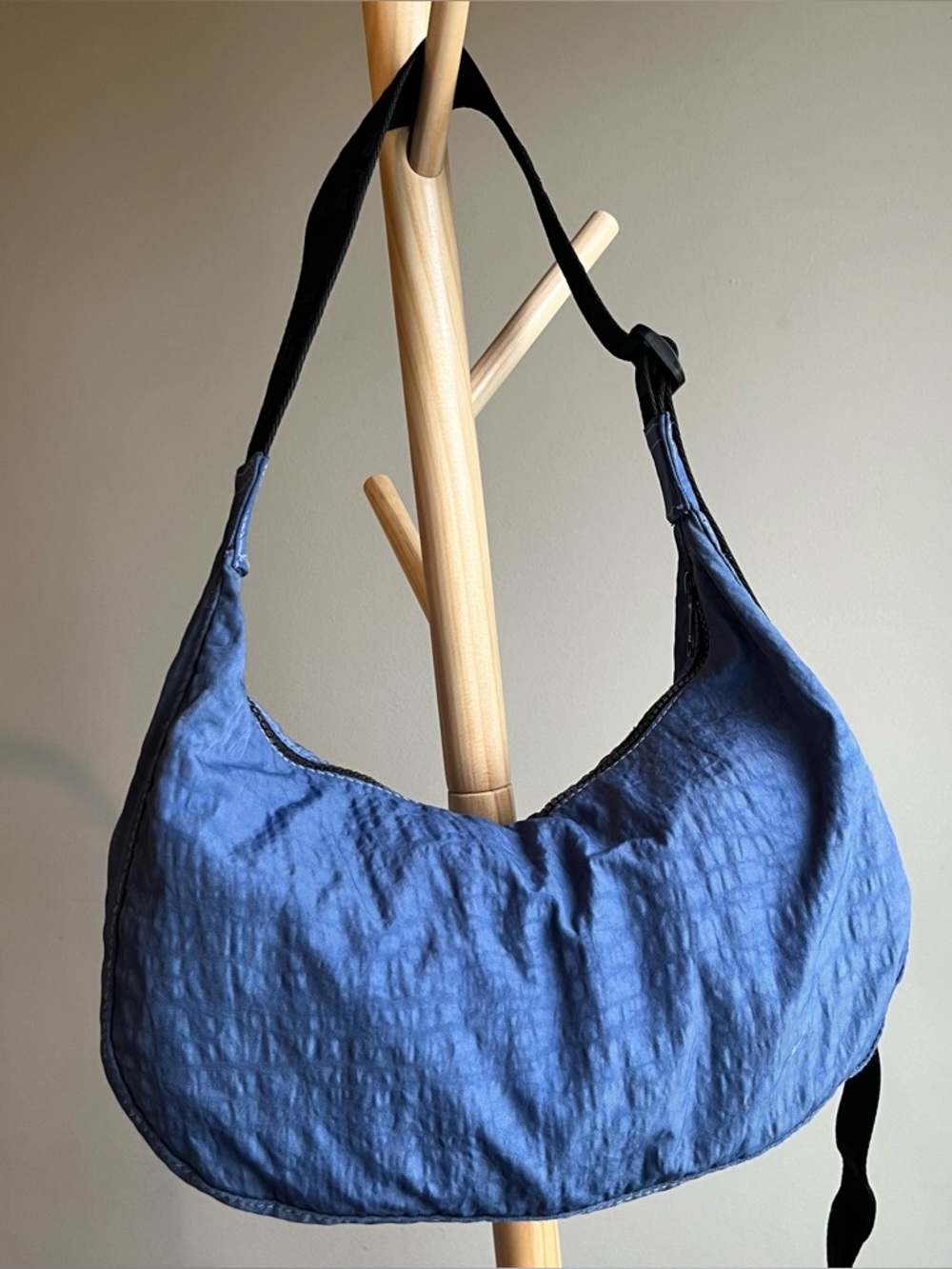 BAGGU Blue Nylon Hobo Bag with Black Strap